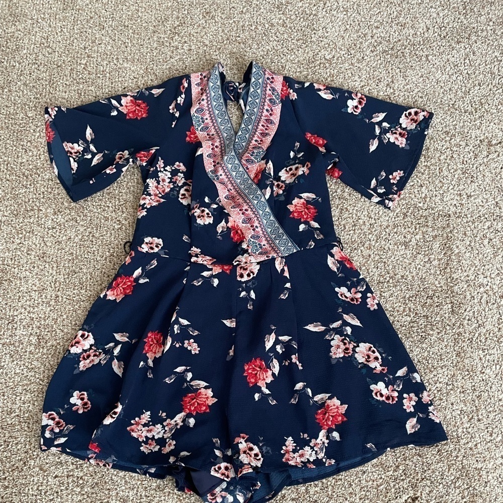 Miami Floral Romper Size Small NWT